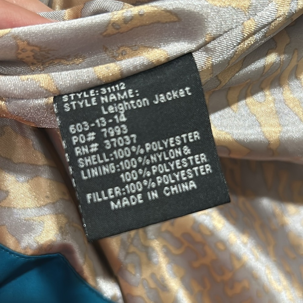 Women’s Obermeyer Ski Jacket 8 - Picture 11 of 13